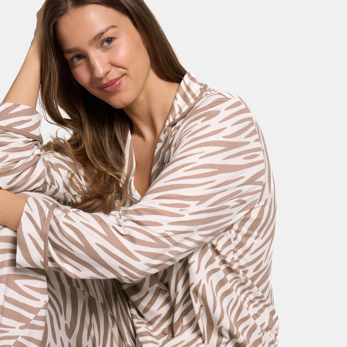 OHS Zebra Print Piped Edge Jersey Pyjama Set, Beige - Small/Medium>