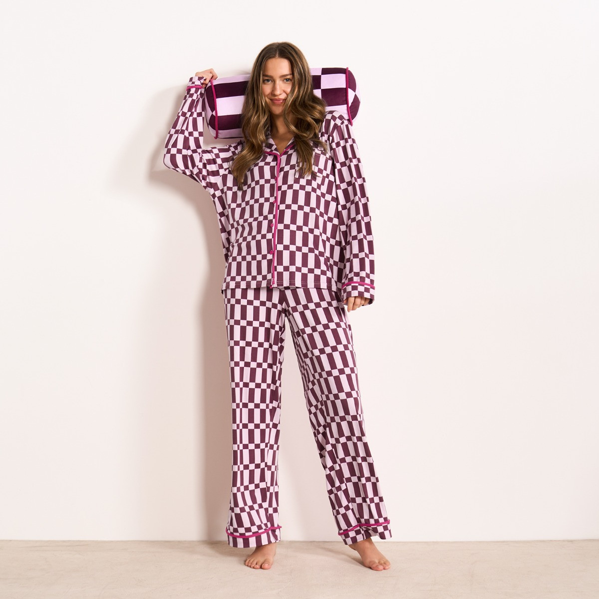 OHS Check Print Piped Jersey Pyjama Set - Pink/Burgundy>