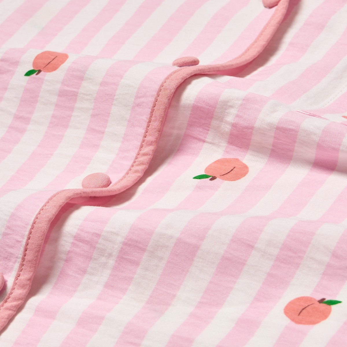 OHS Peach Print Striped Seersucker Pyjama Set, Pink - Small/Medium>