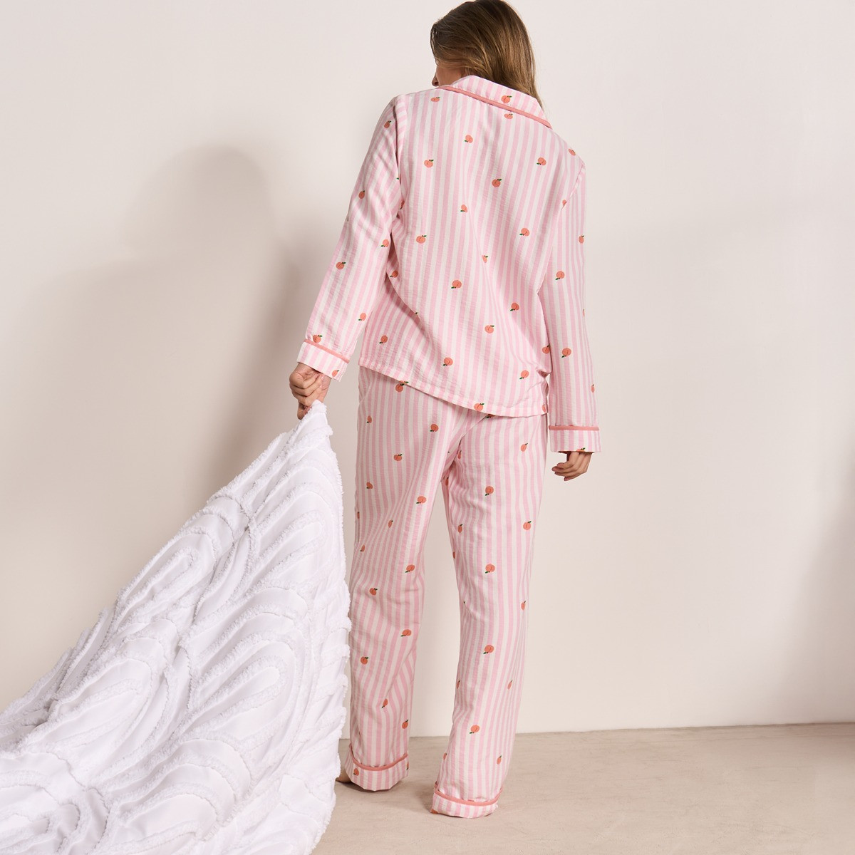 OHS Peach Print Striped Seersucker Pyjama Set, Pink - Large/Extra Large>