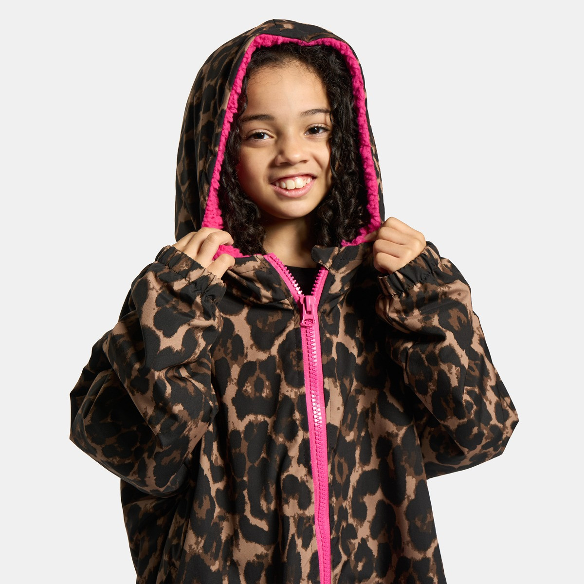 OHS Kids Water Resistant Leopard Print Sherpa Drying Robe - Natural/Pink>