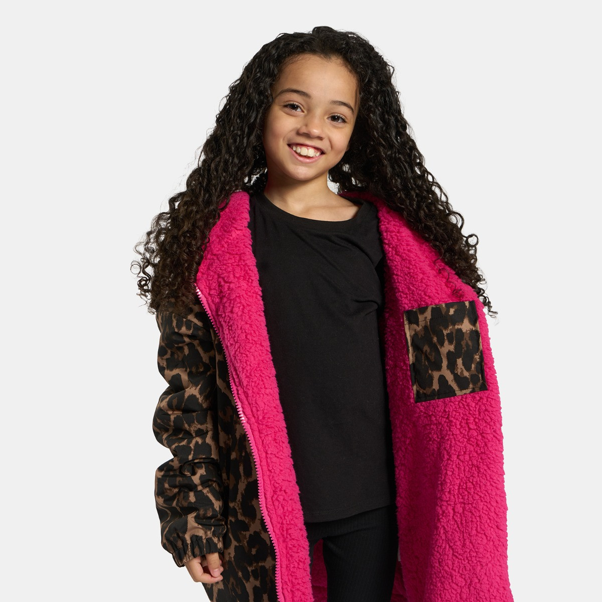 OHS Kids Water Resistant Leopard Print Sherpa Drying Robe - Natural/Pink>