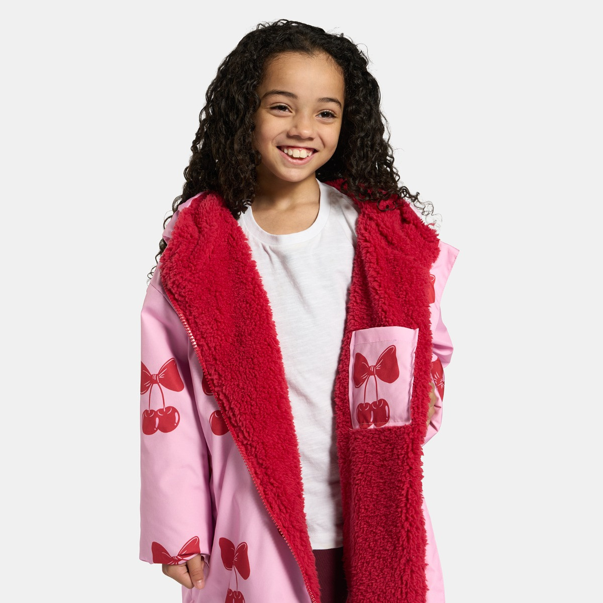 OHS Kids Water Resistant Cherry Bow Print Sherpa Drying Robe, Pink/Red - Large/Extra Large>