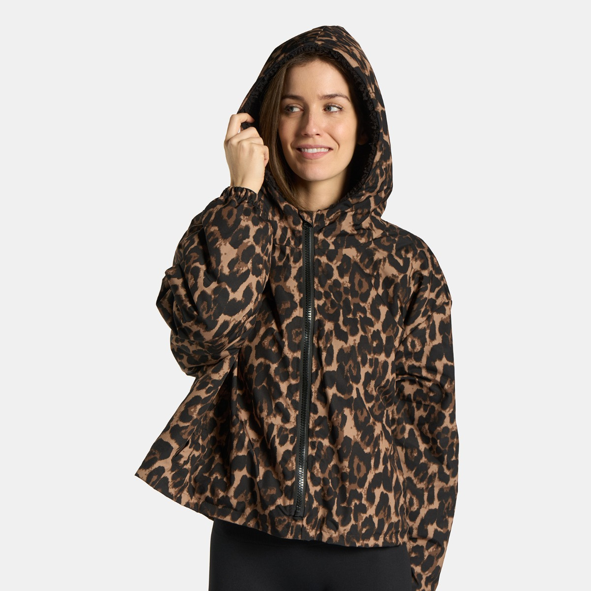 OHS Adults Water Resistant Leopard Print Sherpa Cropped Drying Robe - Natural>