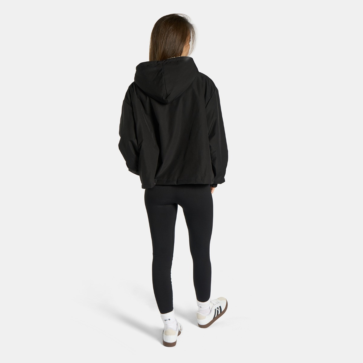 OHS Adults Water Resistant Sherpa Cropped Drying Robe - Black/Beige>