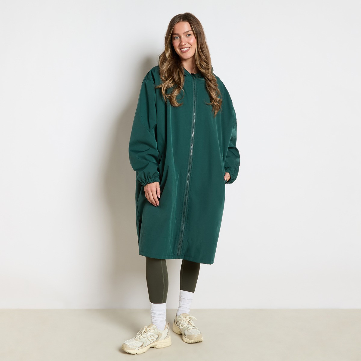 OHS Adults Water Resistant Sherpa Drying Robe - Forest Green>