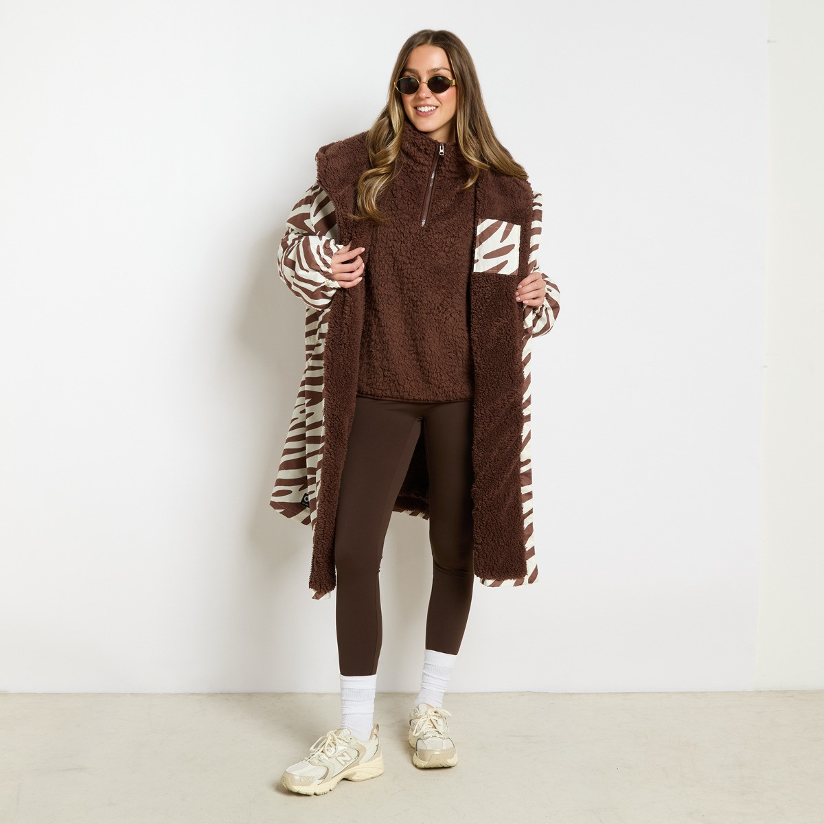 OHS Adults Water Resistant Zebra Print Sherpa Drying Robe - Brown>