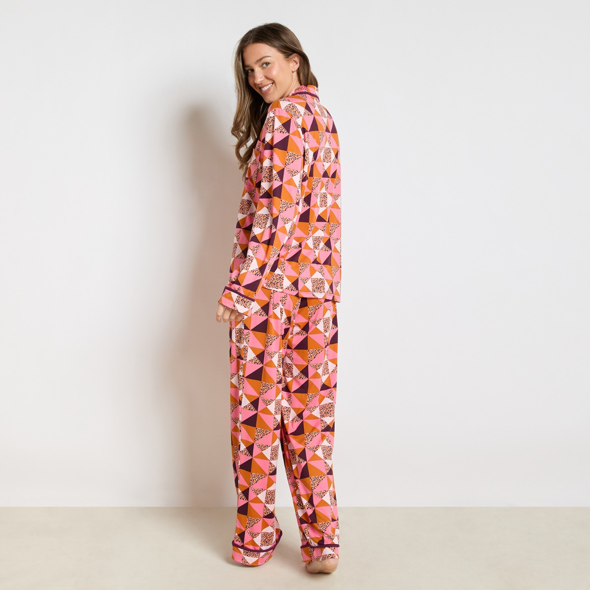 OHS Geometric Leopard Print Piped Jersey Pyjama Set - Pink>
