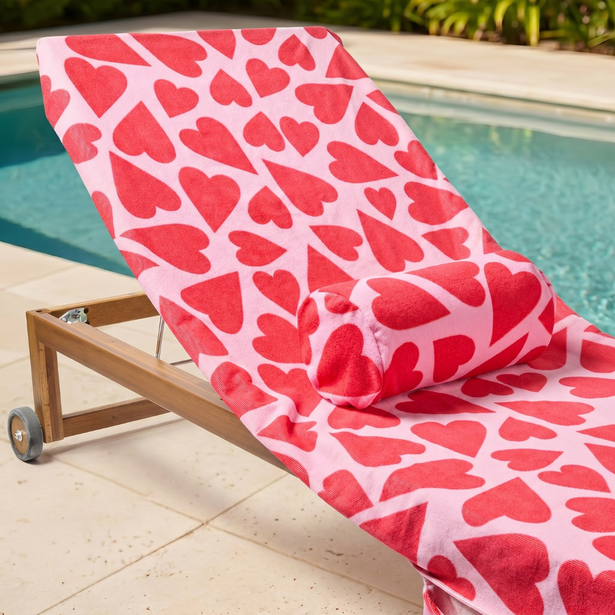 OHS Heart Print Inflatable Beach Bolster - Pink/Red>