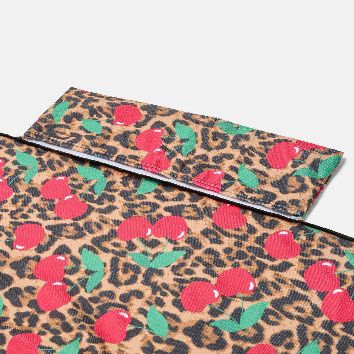 OHS Cherry Leopard Print Beach Towel in a Bag - Natural>