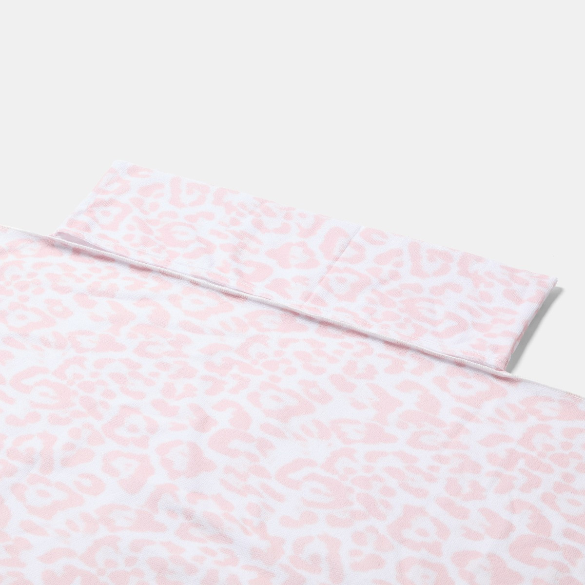 OHS Leopard Print Beach Towel in a Bag - Stone>