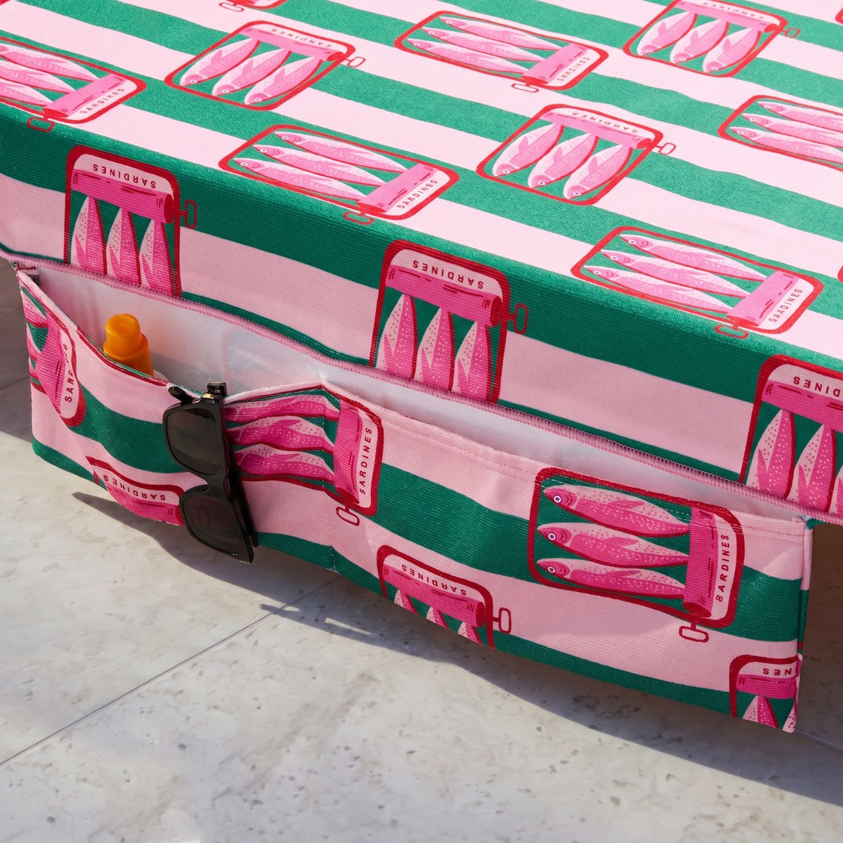 OHS Sardine Stripe Beach Towel in a Bag - Pink/Green>