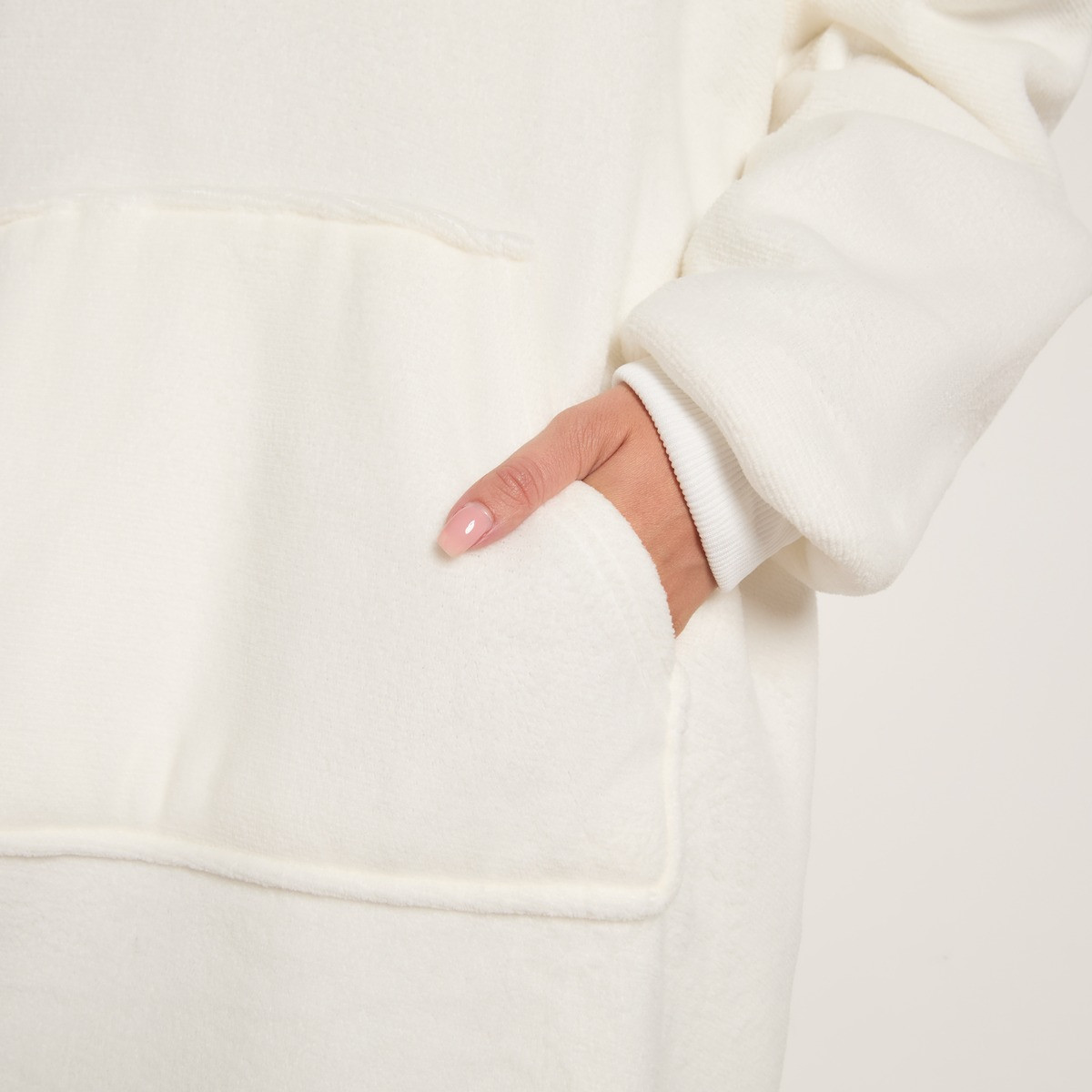 OHS Supersoft Hoodie Blanket - Cream>