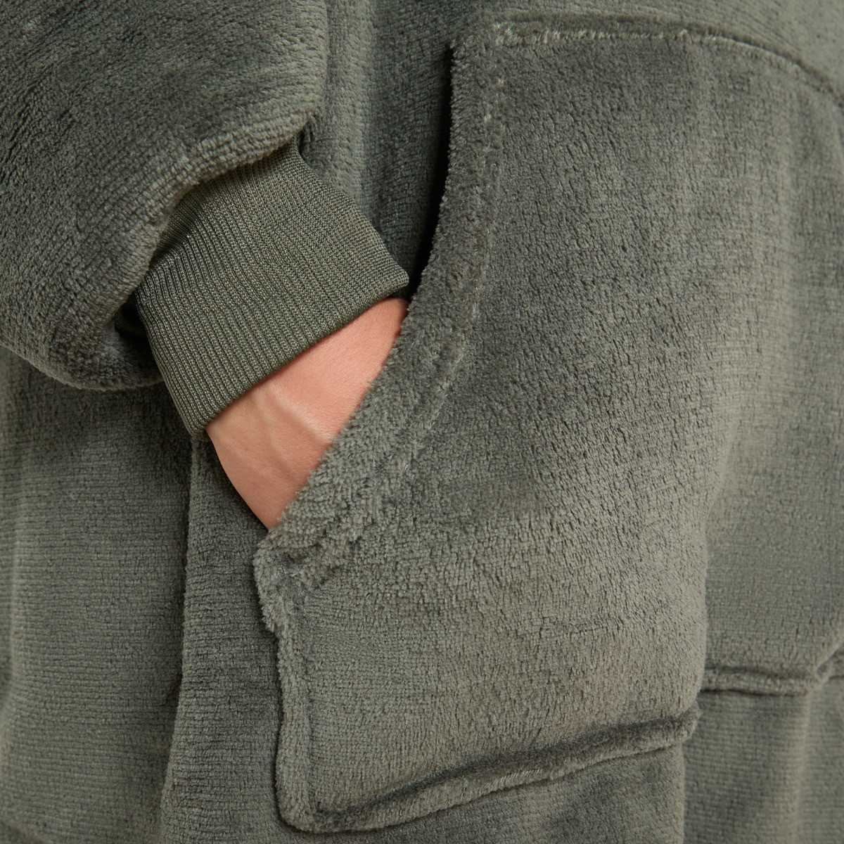 OHS Supersoft Hoodie Blanket - Woodland Green>