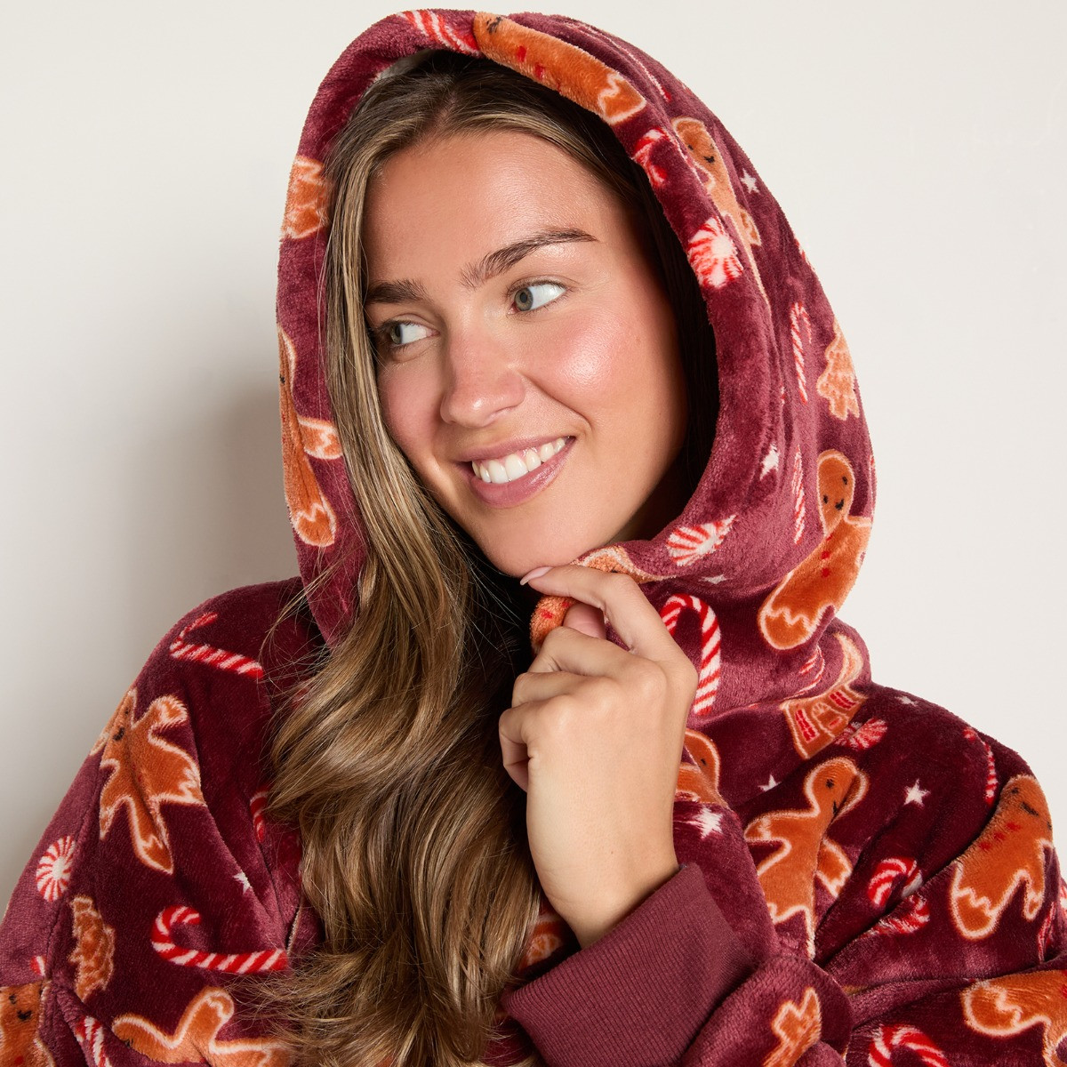OHS Christmas Gingerbread Print Hoodie Blanket - Burgundy>