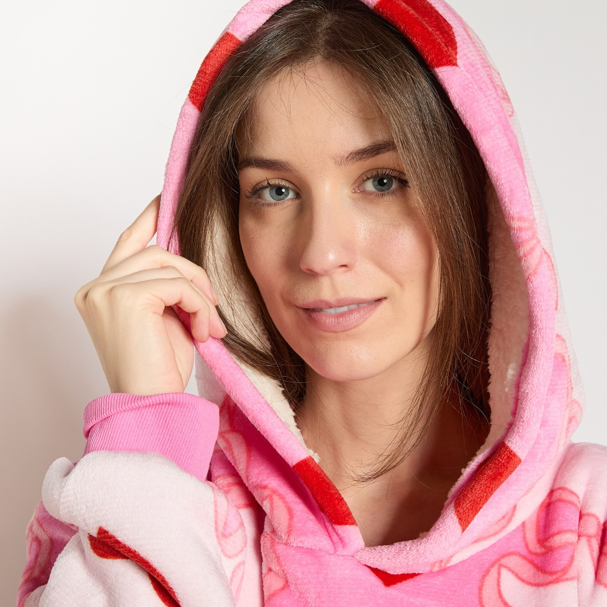 OHS Lattice Bow & Heart Print Hoodie Blanket - Pink>