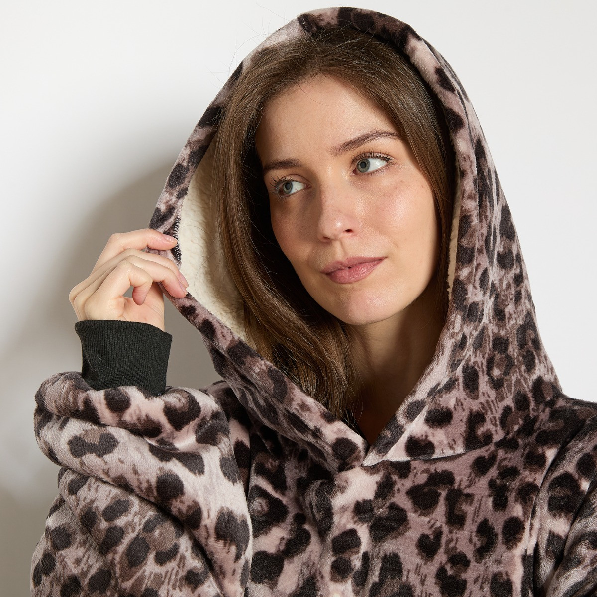 OHS Leopard Print Hoodie Blanket - Monochrome>
