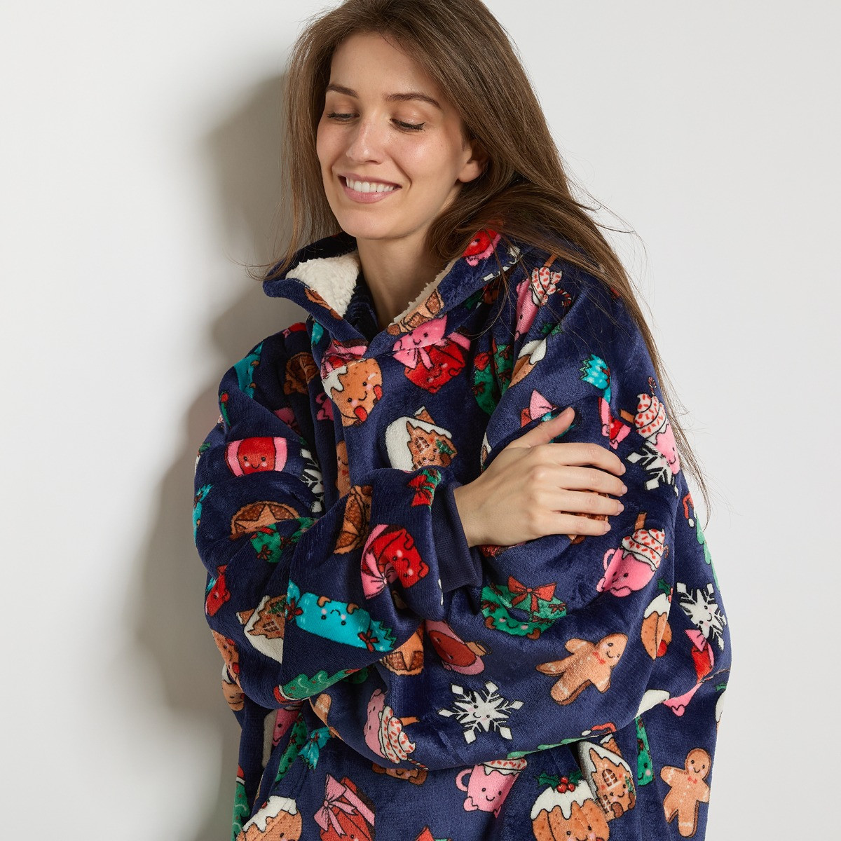 OHS Christmas Sweetie Pies Print Extra Long Hoodie Blanket - Navy>