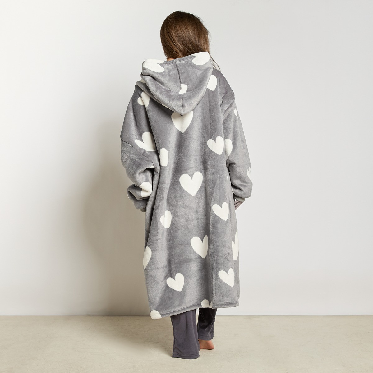 OHS Heart Print Extra Long Hoodie Blanket - Charcoal>