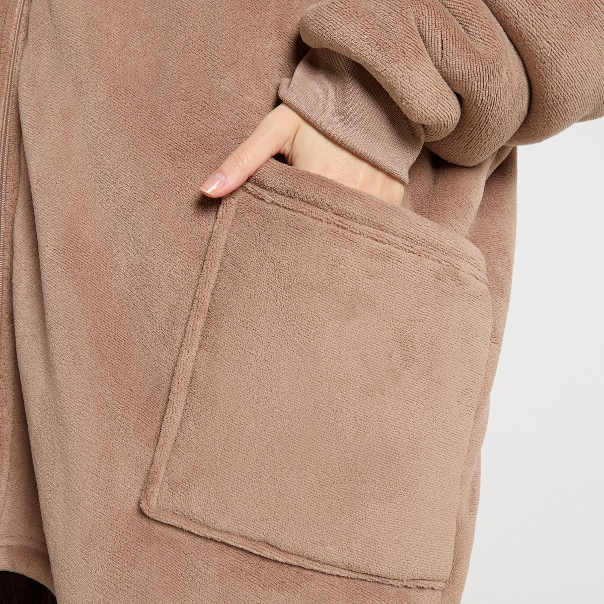 OHS Zipper Hoodie Blanket - Mink>