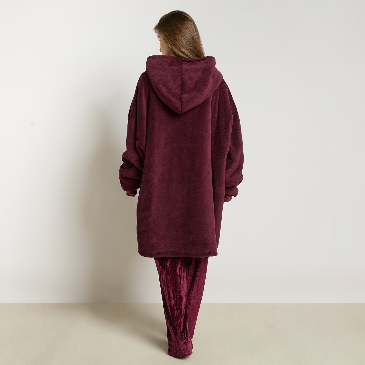 OHS Zipper Hoodie Blanket - Burgundy>