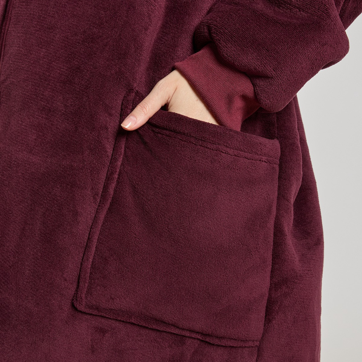 OHS Zipper Hoodie Blanket - Burgundy>