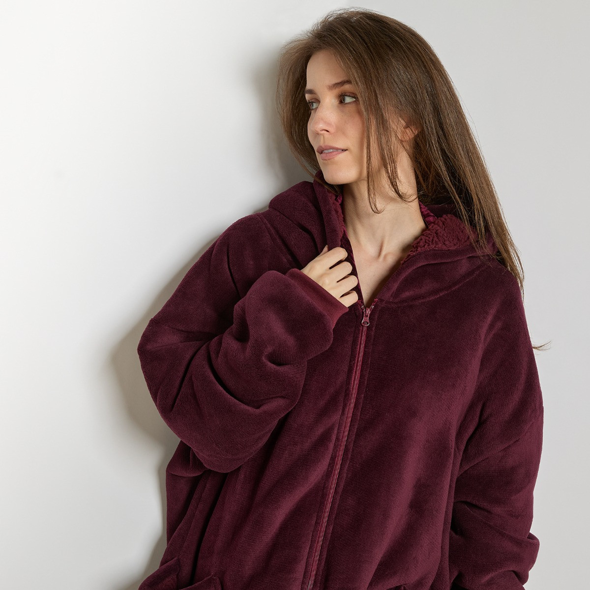 OHS Zipper Hoodie Blanket - Burgundy>