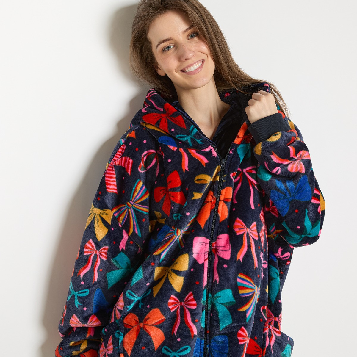 OHS Multi Bow Print Zipper Hoodie Blanket - Navy>
