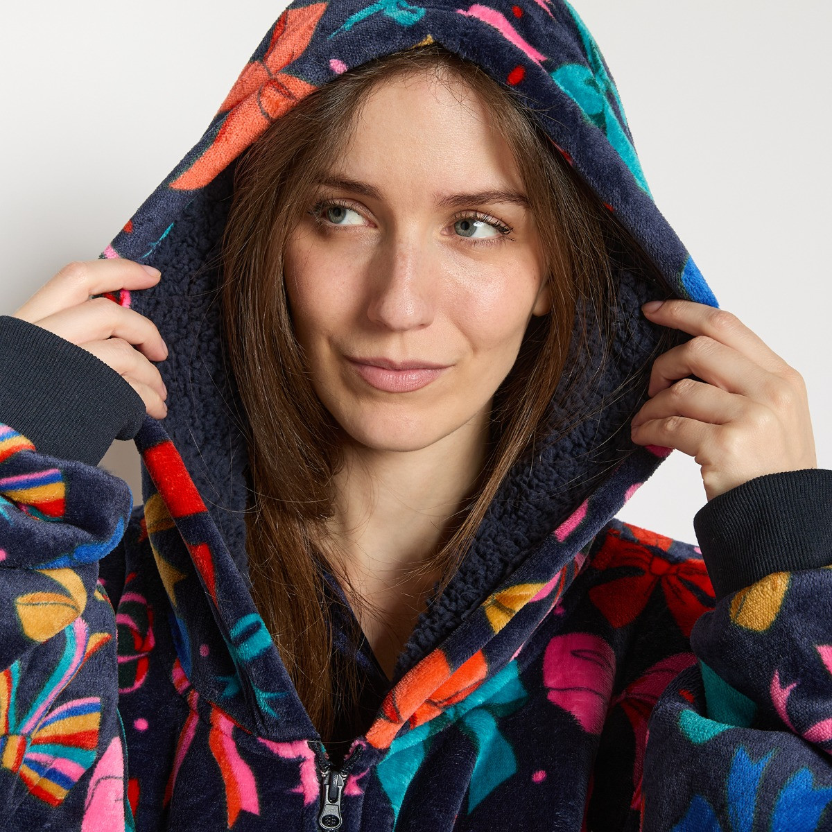 OHS Multi Bow Print Zipper Hoodie Blanket - Navy>