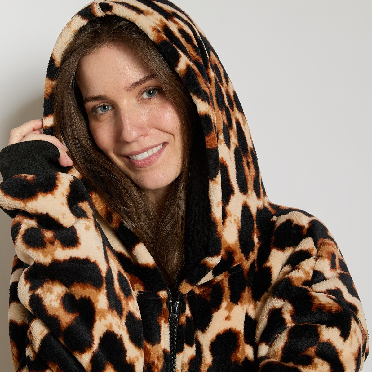 OHS Leopard Print Zipper Hoodie Blanket - Natural>