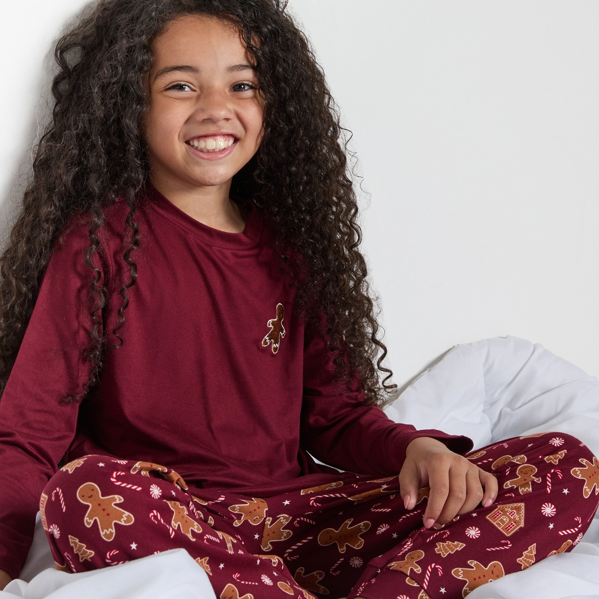OHS Kids Christmas Gingerbread Pyjama Set - Burgundy>