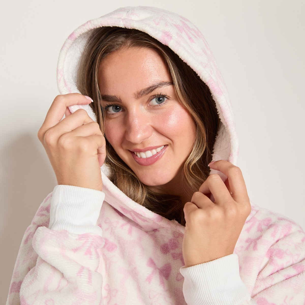 OHS Bow Cherry Print Fleece Hoodie & Cuffed Jogger Pyjama Set - Pink>