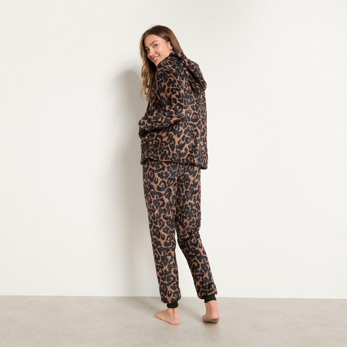 OHS Leopard Print Fleece Hoodie Loungewear Set - Natural>