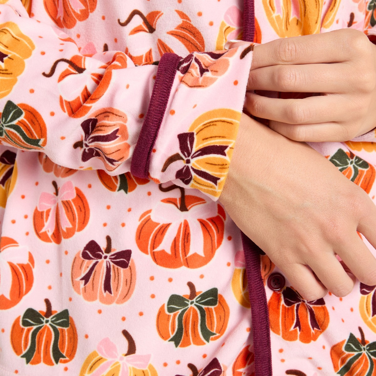 OHS Pumpkin Bow Print Matte Velvet Button Through Pyjama Set - Pink>