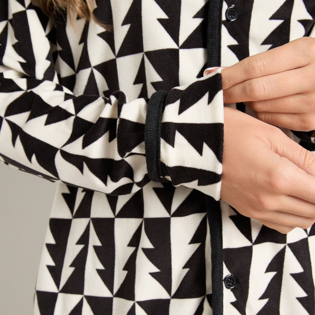 OHS Contrast Tree Print Matte Velvet Button Through Pyjama Set - Monochrome>