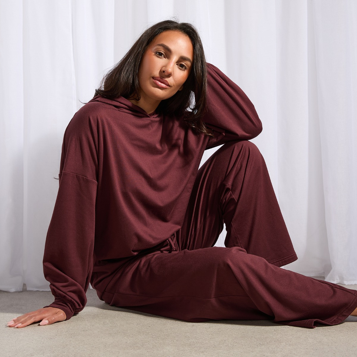 OHS Bubble Hem Hoodie Loungewear Set, Burgundy - Small/Medium>