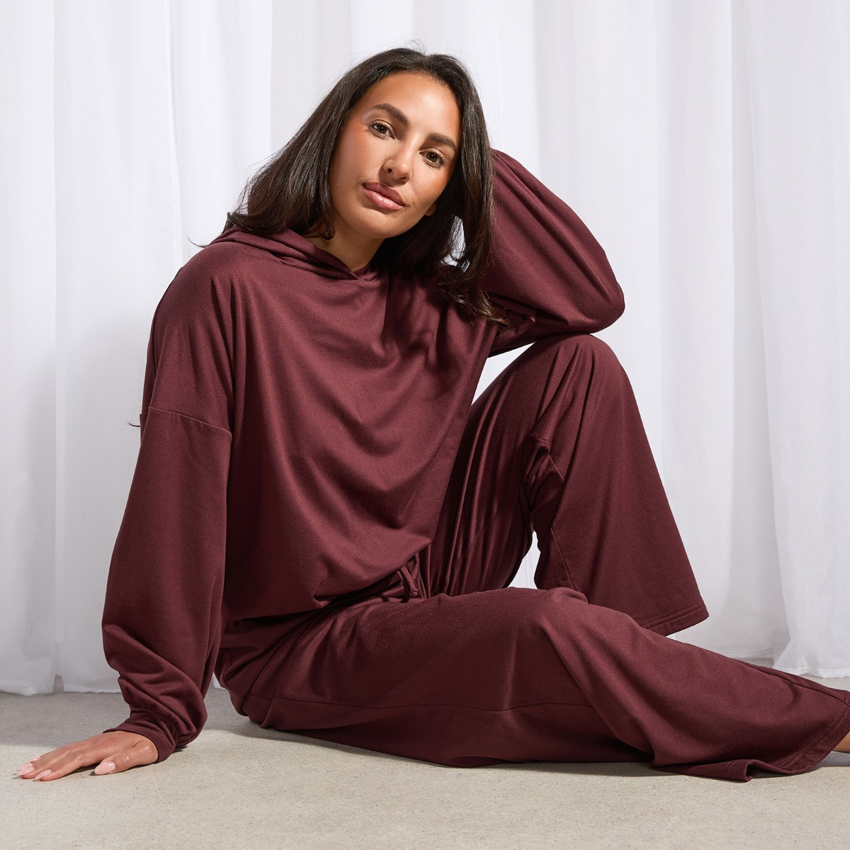 OHS Bubble Hem Hoodie Loungewear Set, Burgundy - Small/Medium>