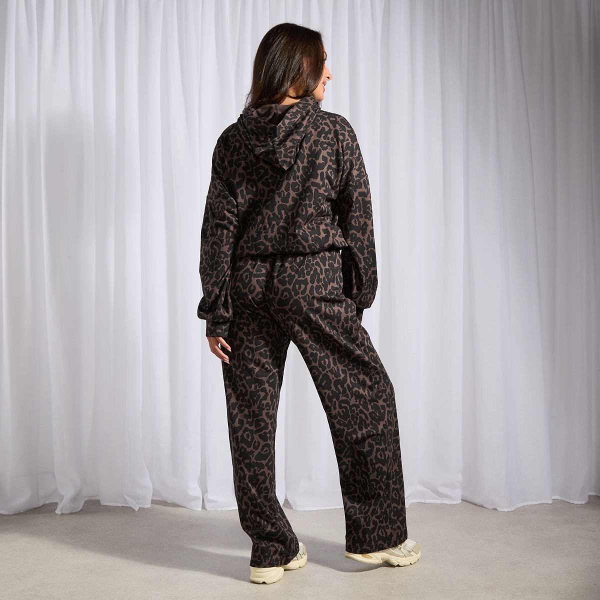 OHS Leopard Print Bubble Hem Hoodie Loungewear Set, Natural - Large/Extra Large>