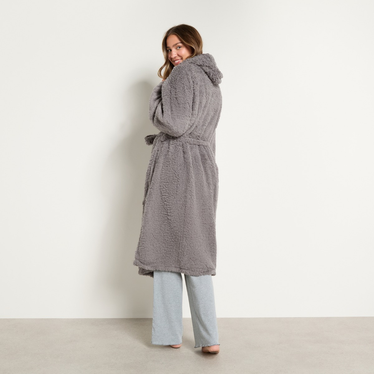 OHS Teddy Dressing Gown - Silver>