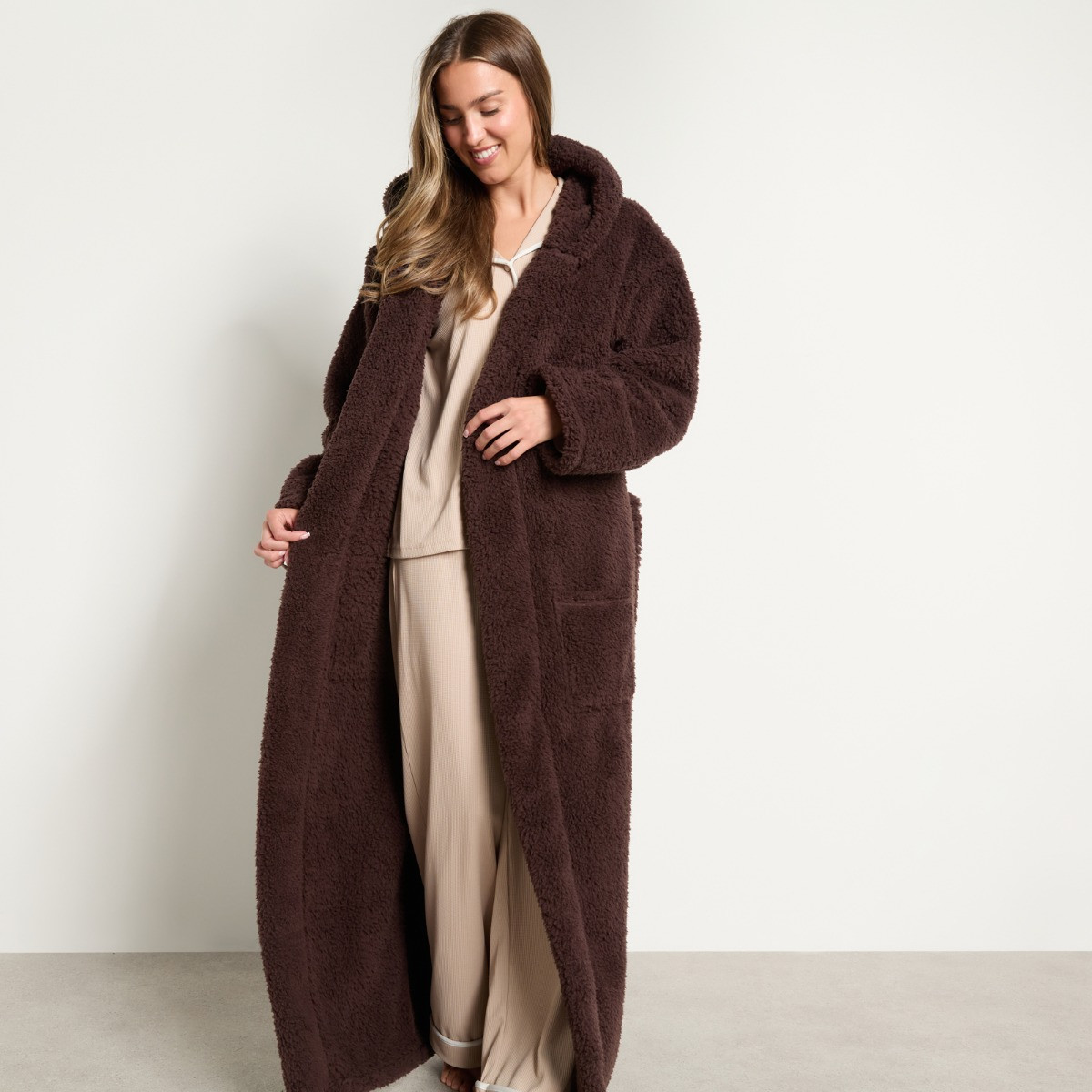 OHS Teddy Fleece Floor Length Dressing Gown - Chocolate>