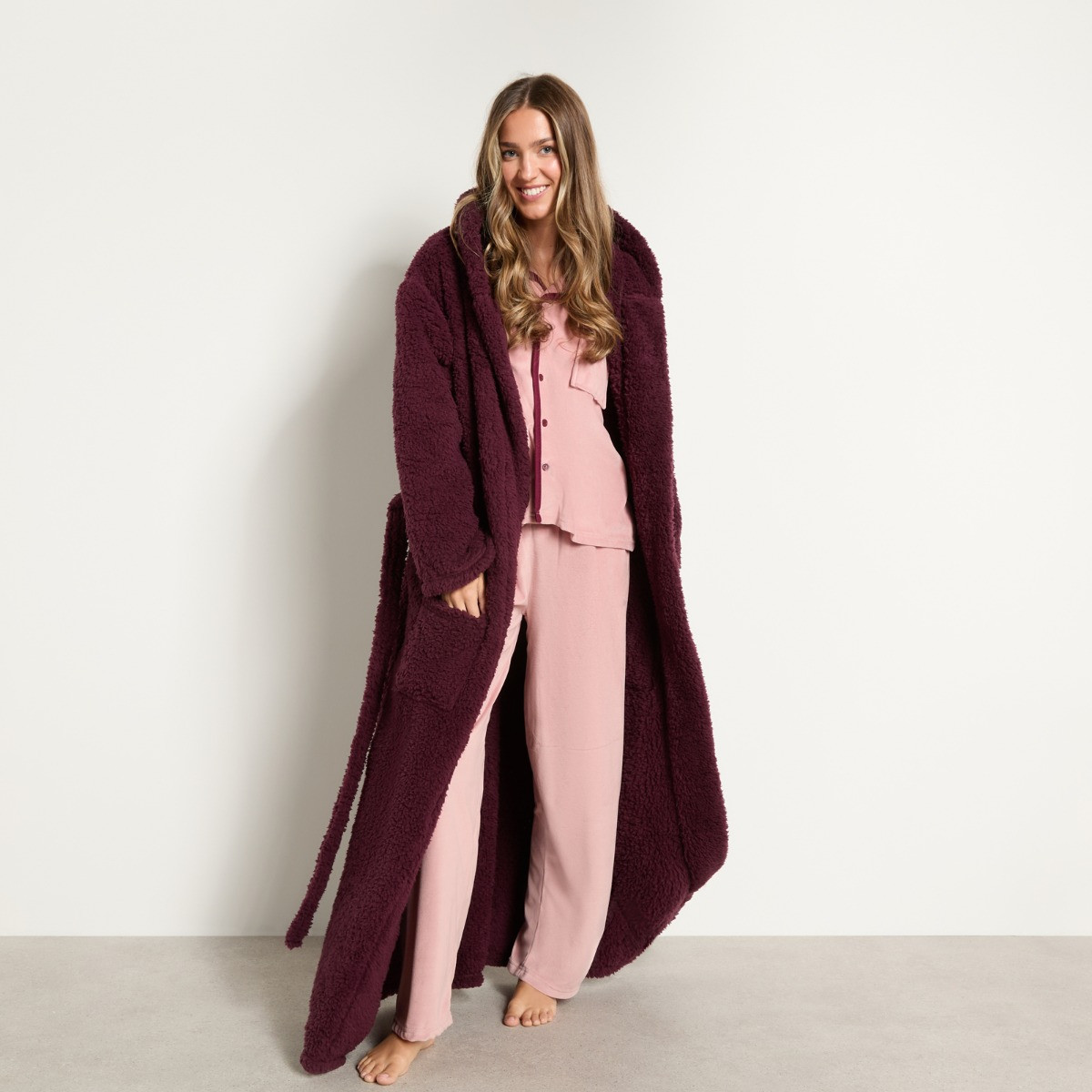 OHS Teddy Fleece Floor Length Dressing Gown - Burgundy>