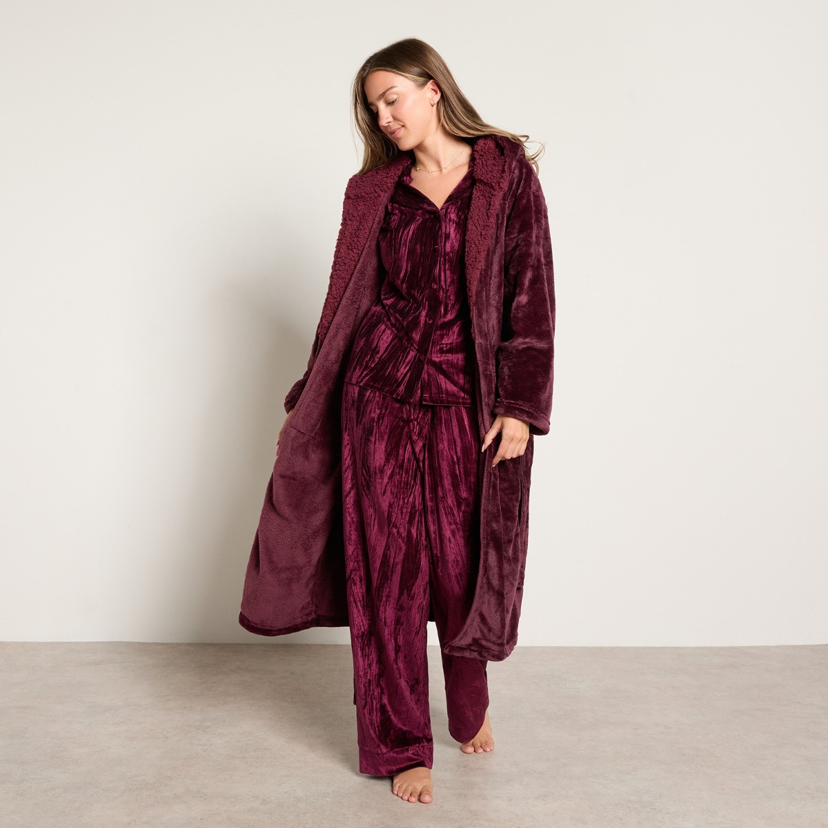 OHS Flannel Fleece Dressing Gown - Burgundy>