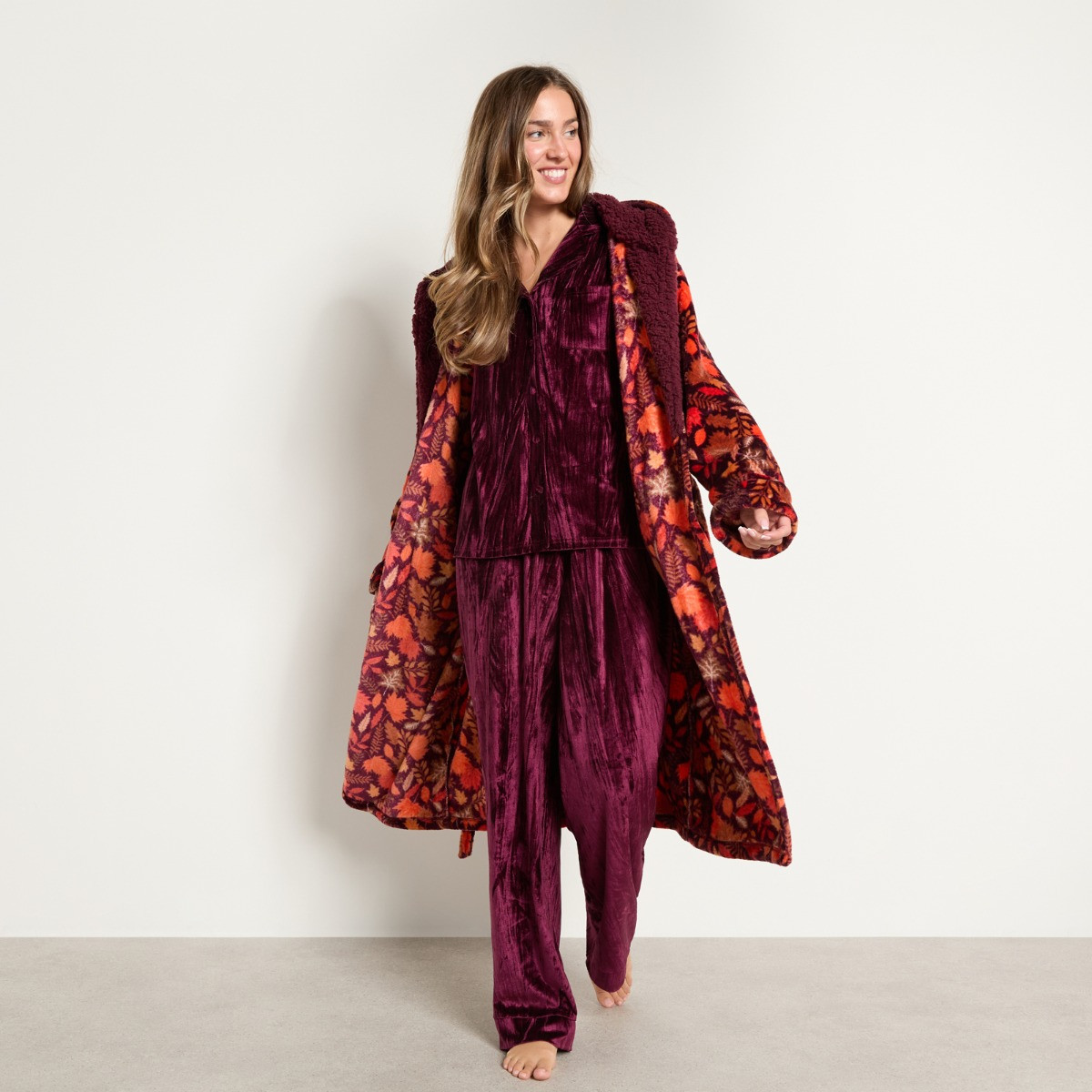 OHS Autumn Leaves Dressing Gown - Multi>