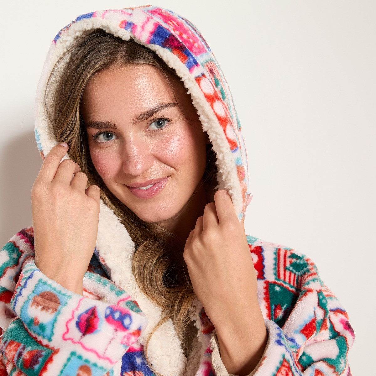 OHS Christmas Postcards Print Dressing Gown - Multi>