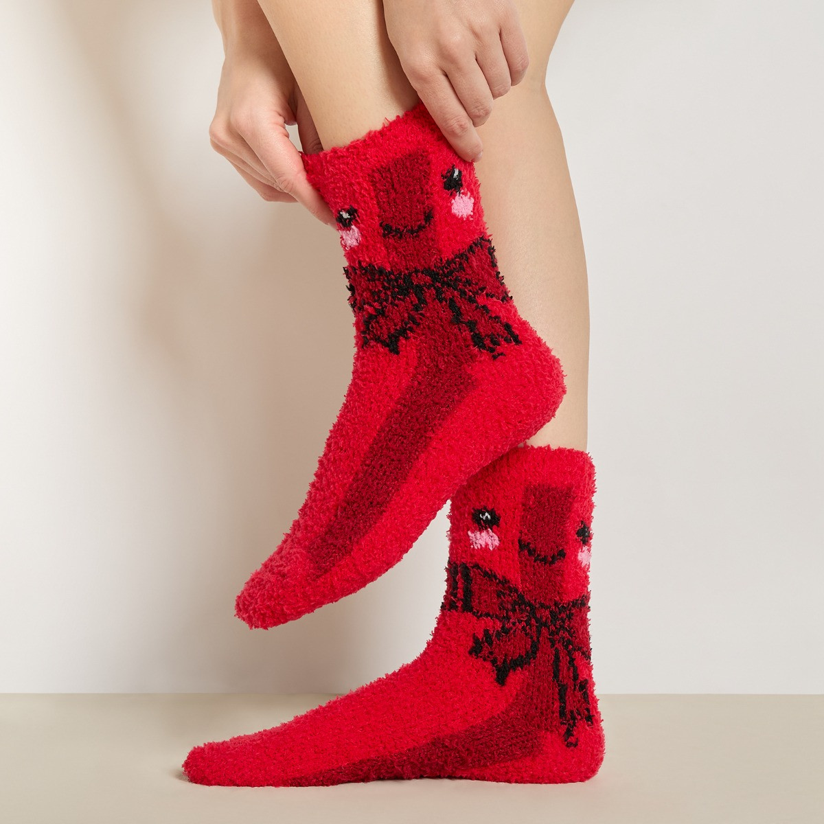 OHS Christmas Sweetie Pies Fluffy Fleece Socks, Multi - 3 Pack>