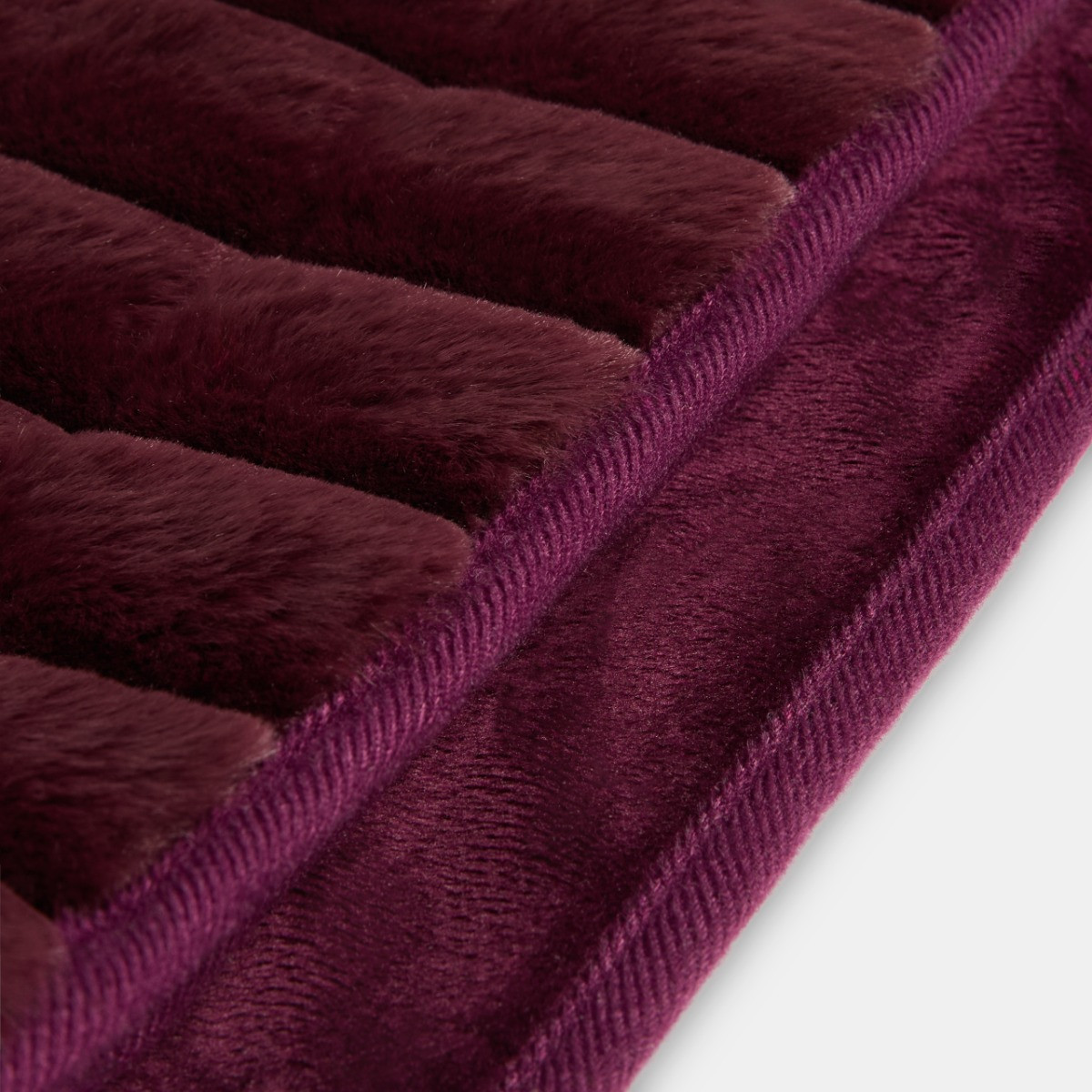 OHS Adjustable Ribbed Hot Water Bottle Belt - Burgundy>