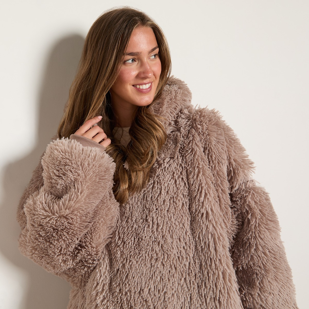 OHS Fluffy Hoodie Blanket - Natural>