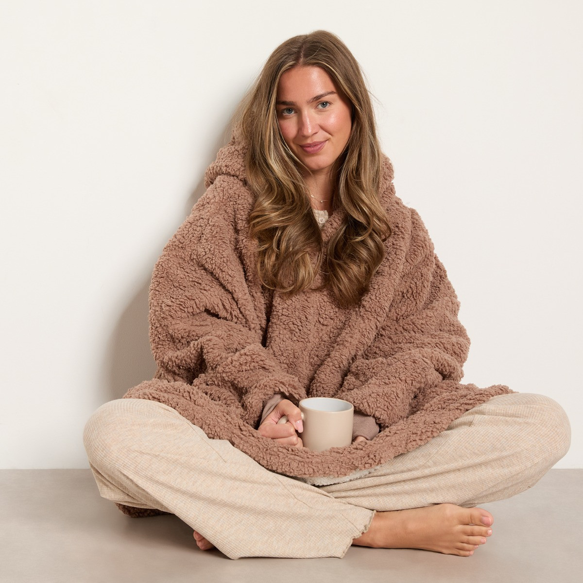 OHS Braided Fleece Hoodie Blanket - Mink>