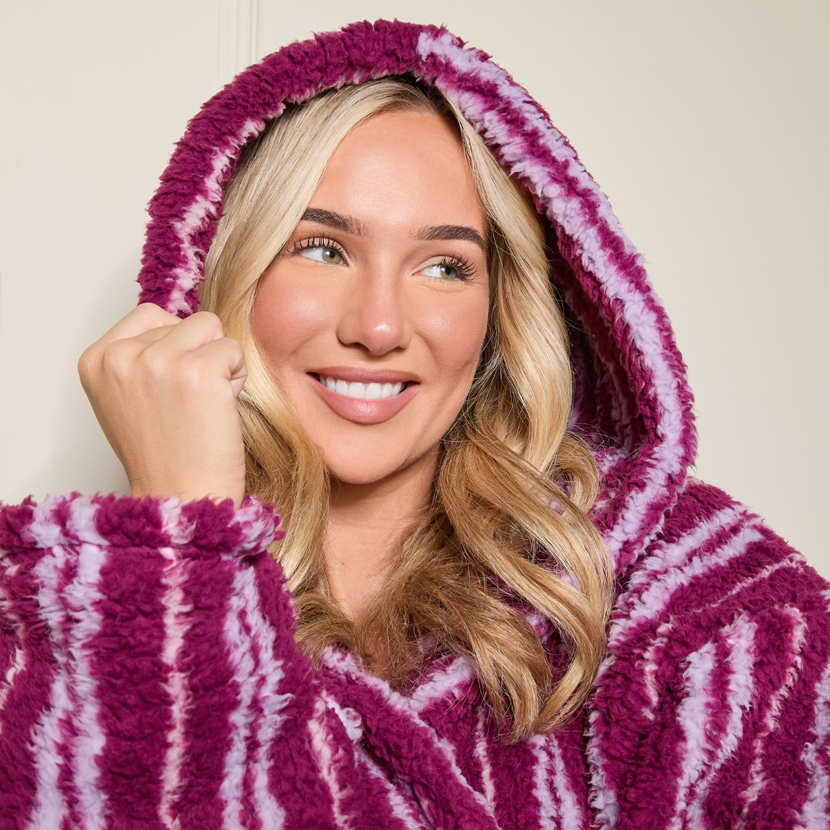 OHS Stripe Teddy Fleece Floor Length Dressing Gown - Purple>