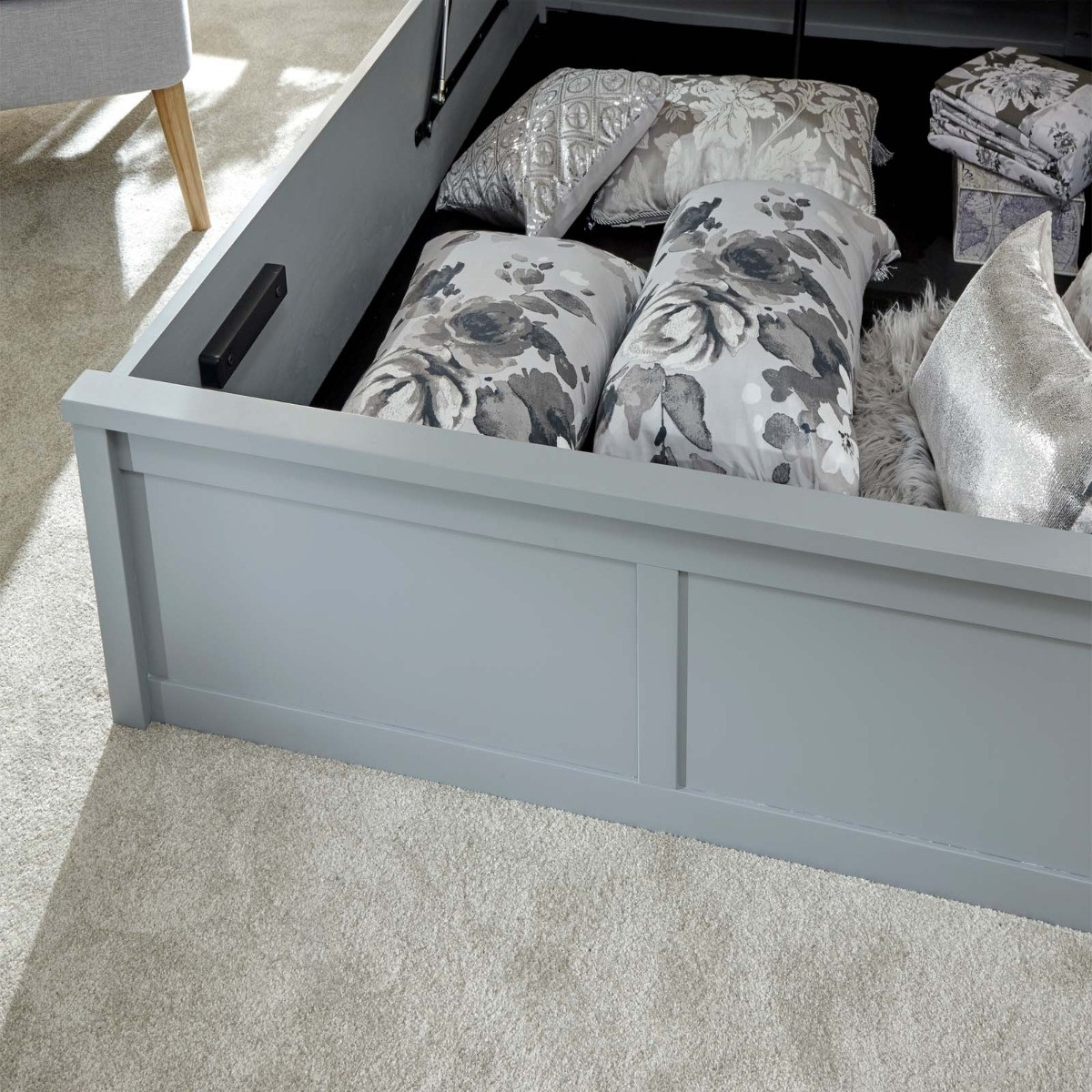 Como Wooden Ottoman Storage Bed - Grey>